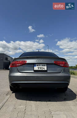 Седан Audi A4 2014 в 