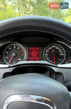 Седан Audi A4 2010 в 