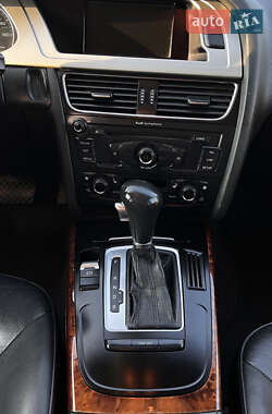 Седан Audi A4 2009 в 