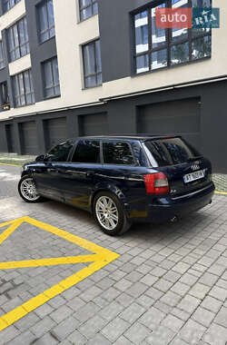 Универсал Audi A4 2004 в 