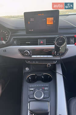 Седан Audi A4 2017 в 