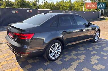 Седан Audi A4 2017 в 