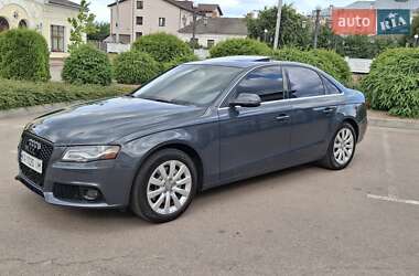 Седан Audi A4 2010 в 