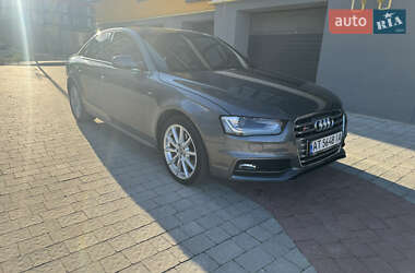 Седан Audi A4 2015 в 