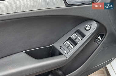 Седан Audi A4 2013 в 