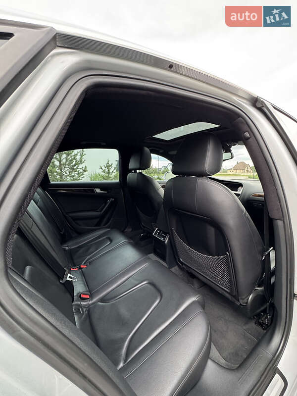 Седан Audi A4 2013 в Луцке