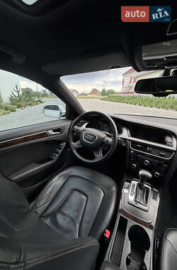 Седан Audi A4 2013 в 
