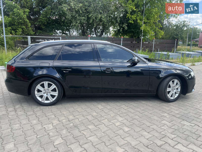 Универсал Audi A4 2011 в Владимире