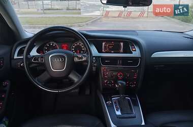 Седан Audi A4 2009 в 