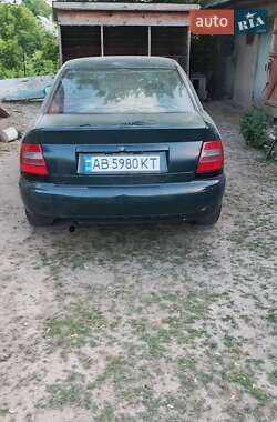 Седан Audi A4 1996 в 