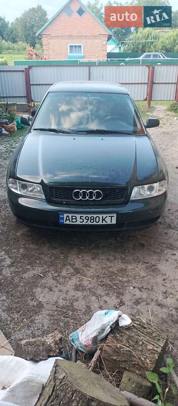 Седан Audi A4 1996 в 