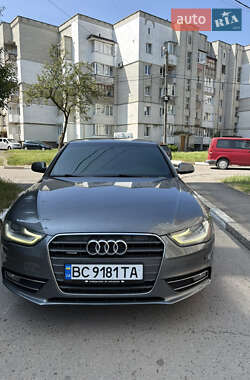 Седан Audi A4 2012 в 