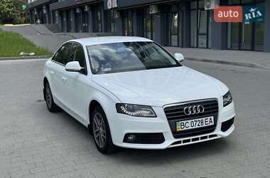 Седан Audi A4 2008 в Новояворовске