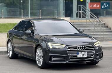 Седан Audi A4 2017 в 