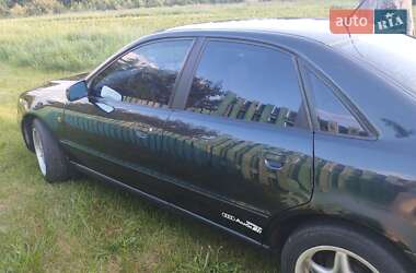 Седан Audi A4 1998 в 