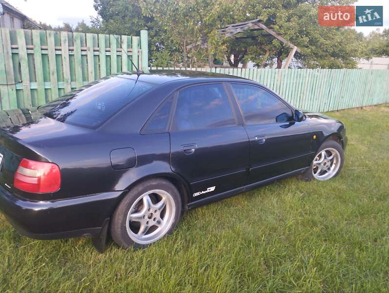 Седан Audi A4 1998 в Житомире
