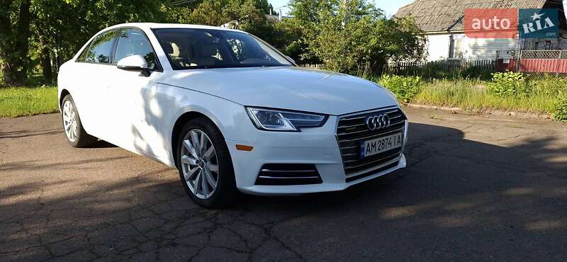 Седан Audi A4 2016 в Коростене