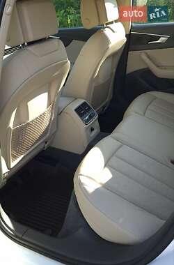 Седан Audi A4 2016 в 
