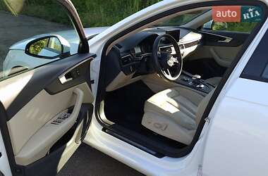 Седан Audi A4 2016 в 