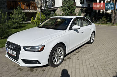 Седан Audi A4 2012 в 