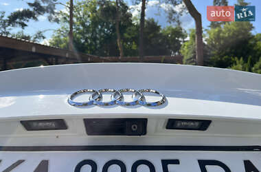 Седан Audi A4 2012 в 