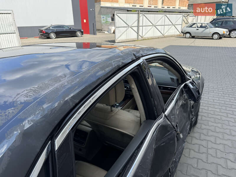 Седан Audi A4 2018 в Луцке
