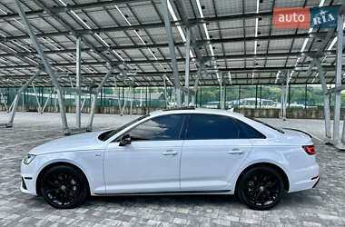 Седан Audi A4 2018 в 