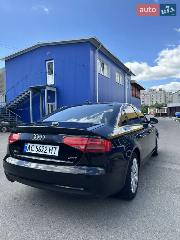 Седан Audi A4 2013 в Киеве