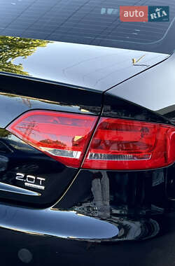 Седан Audi A4 2011 в 