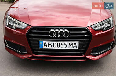 Седан Audi A4 2019 в 