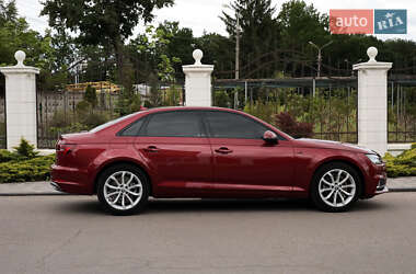 Седан Audi A4 2019 в 