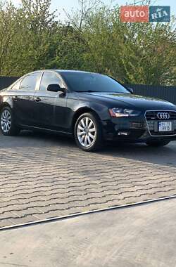 Седан Audi A4 2012 в Львові