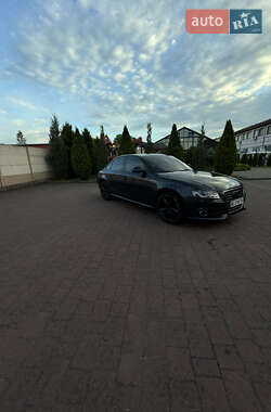 Седан Audi A4 2012 в 