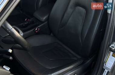 Седан Audi A4 2012 в 