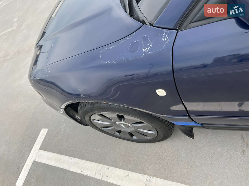 Седан Audi A4 1997 в Киеве