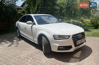 Седан Audi A4 2015 в 