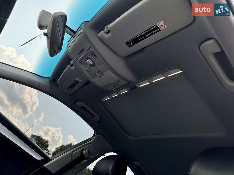 Седан Audi A4 2012 в Киеве