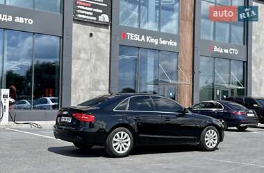 Седан Audi A4 2012 в 
