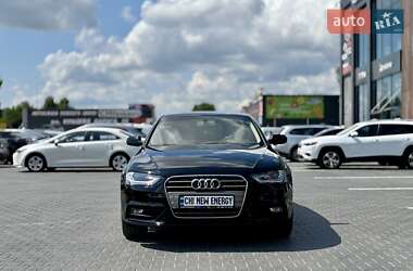 Седан Audi A4 2012 в 