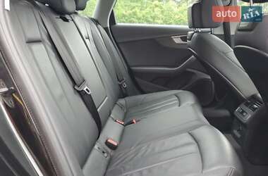 Седан Audi A4 2019 в 