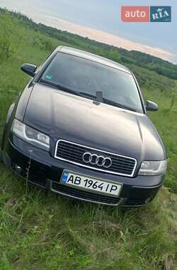Седан Audi A4 2002 в 