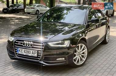 Седан Audi A4 2014 в 