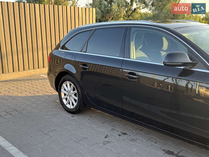 Универсал Audi A4 2008 в Киеве