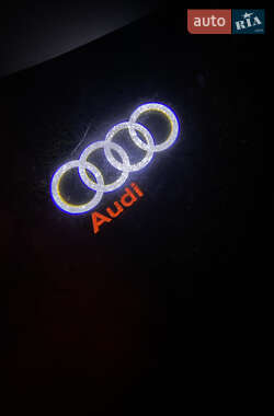 Седан Audi A4 2014 в 