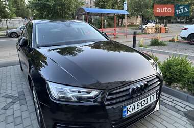 Седан Audi A4 2017 в 