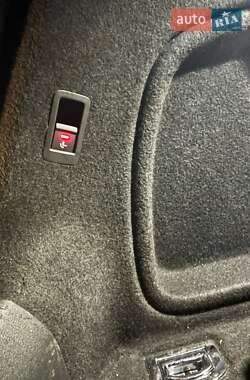 Седан Audi A4 2016 в 