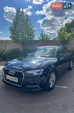 Седан Audi A4 2016 в Києві