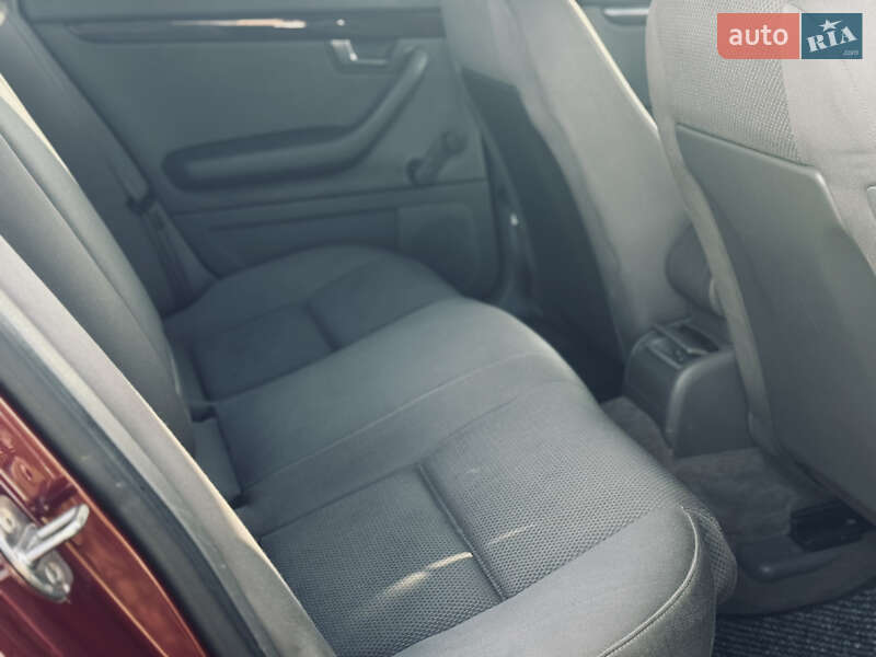 Седан Audi A4 2005 в Тернополе