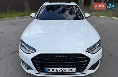 Седан Audi A4 2020 в 