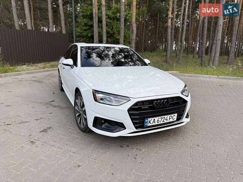 Audi A4 2020